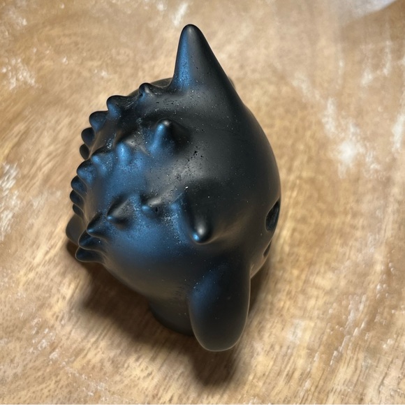 Natural Black Obsidian Quartz Crystal Carved Pokémon Gengar Figurine - Picture 11 of 13